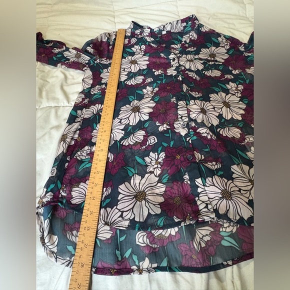 Kut from the Kloth sheer button down boho floral top size medium shirt - Picture 7 of 13